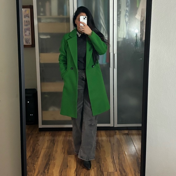 Green trench coat - Picture 1 of 1